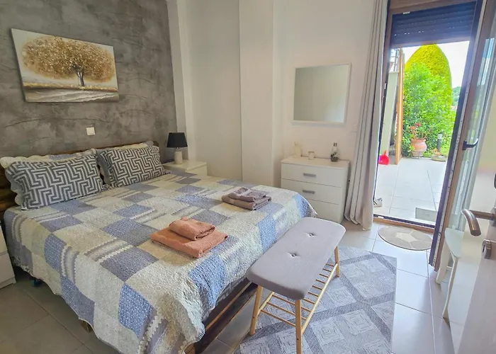 Angelo'S Elegant Summer House