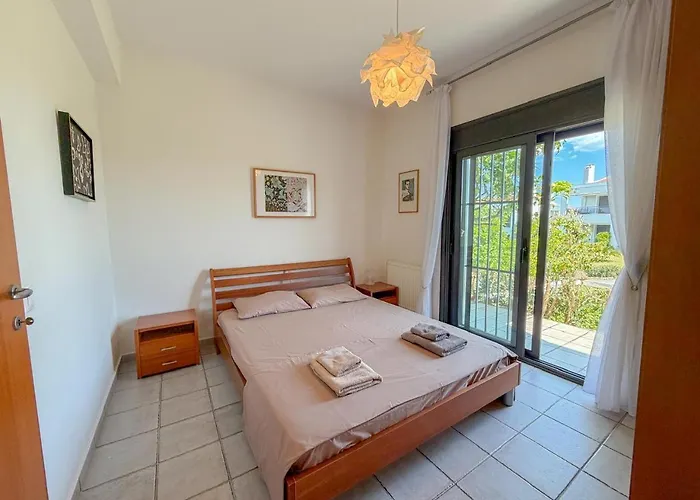 Evelina Elegant Summer House With Sea View Shared Pool
